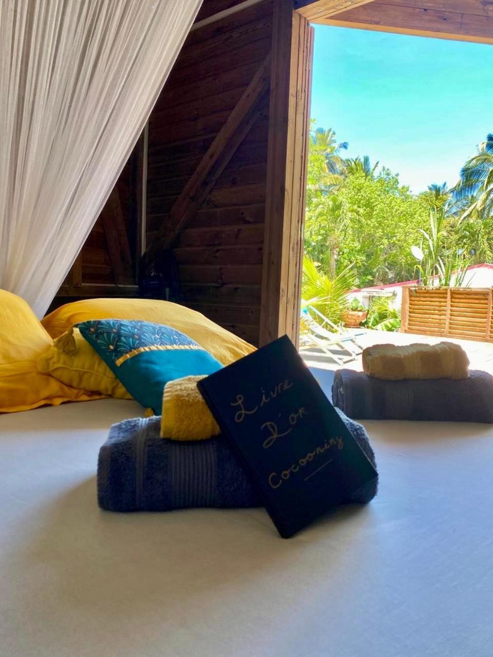 Charmant Bungalow Tout Confort Climatise - Terrasse Et Acces Plage ! Deshaies Dış mekan fotoğraf